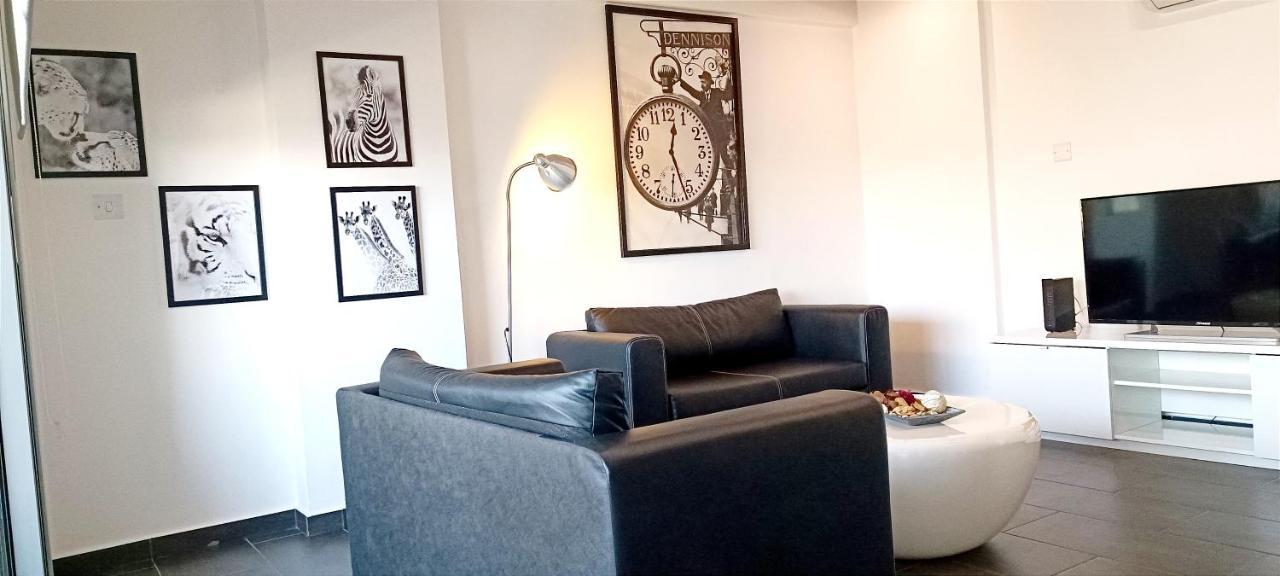 Dezo Luxury Town Apartment Ларнака Экстерьер фото