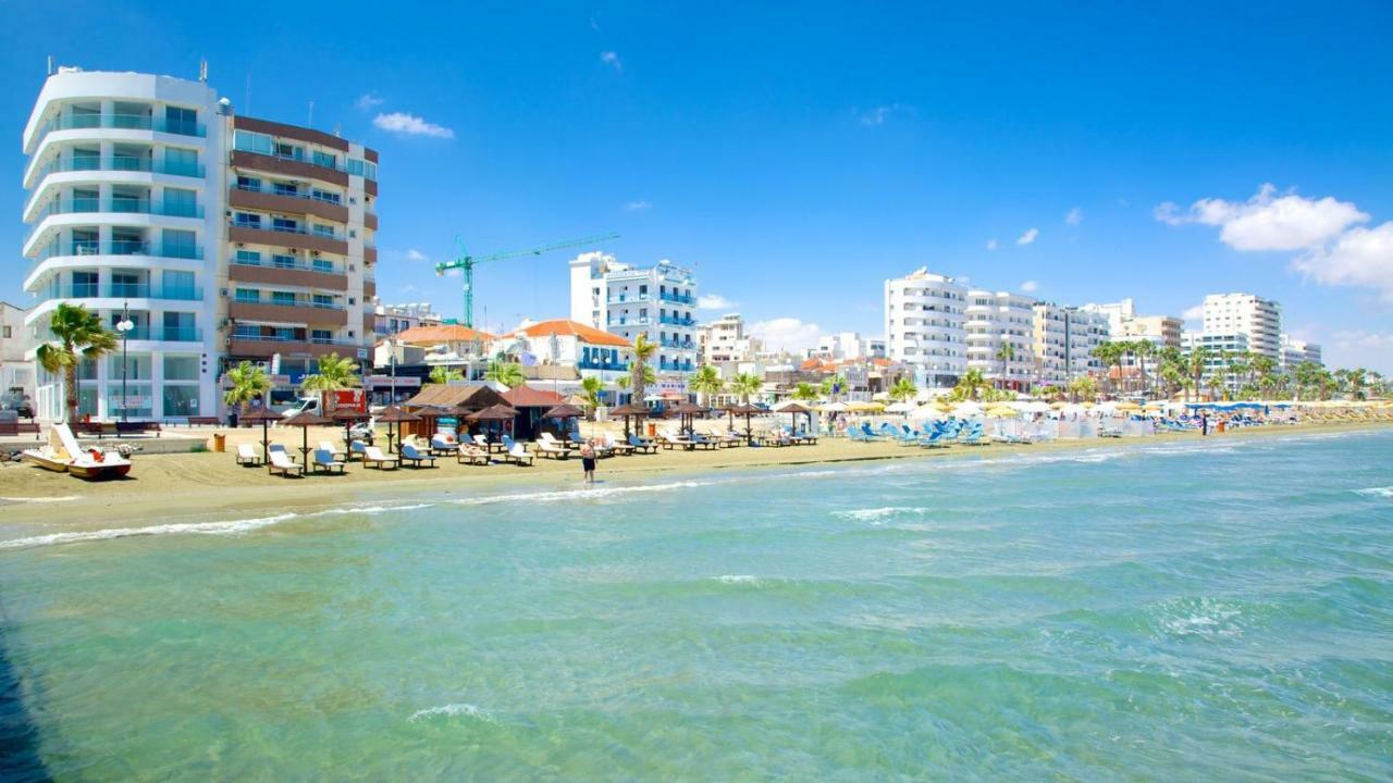 Dezo Luxury Town Apartment Ларнака Экстерьер фото